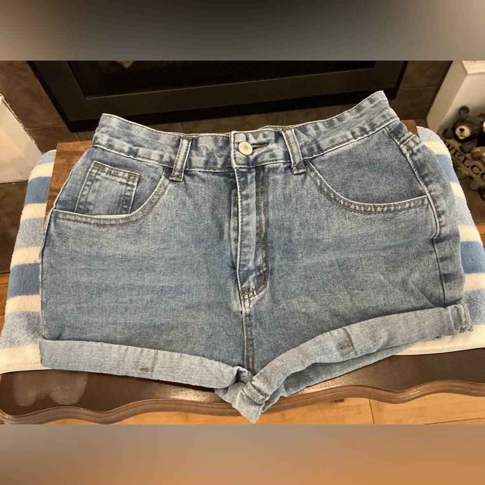 SHEIN Blue Jean Shorts High-Waisted Cuffed! Sz. 4! Excellent Used Condition!